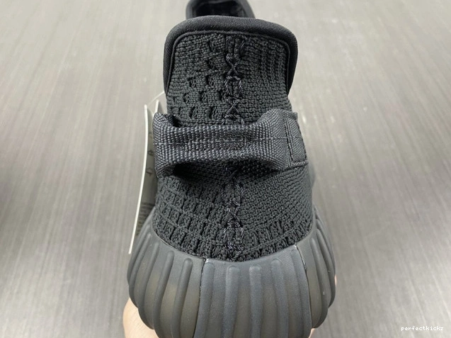 HQ4540 V2 Onyx 350 Adidas Boost Yeezy 0709